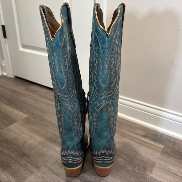 Ariat Casanova Western Leather Cowboy Boots in Blue - Picture 12 of 16